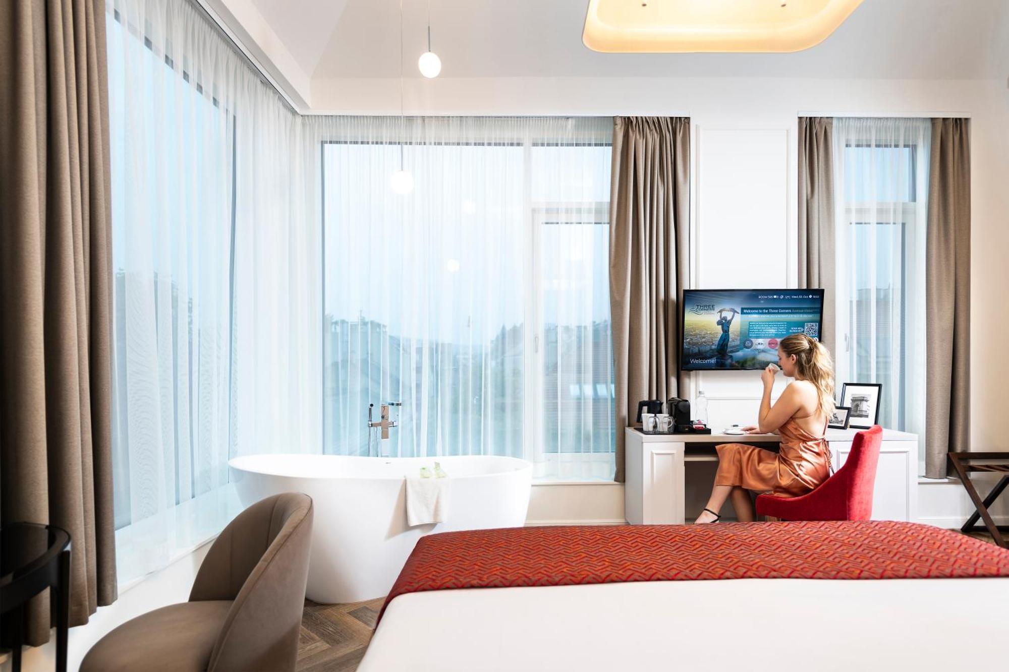 Three Corners Avenue מלון 4*